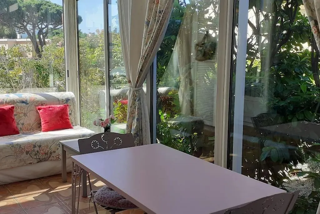 Apartman Charmant T2 Climatise, Avec Jardins Et Parking Prive Six-Fours-les-Plages